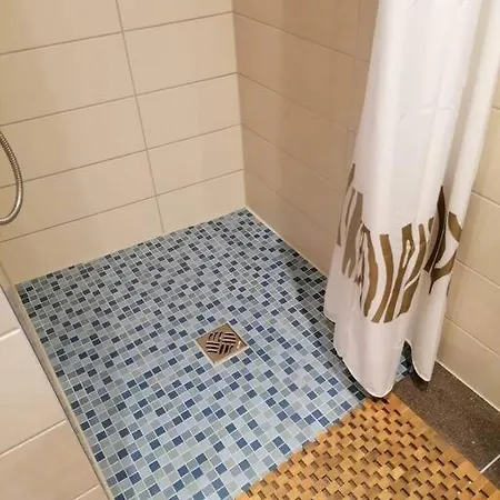 Romantisches - 2 Schlafzimmer Und 2 Baeder - Auf Historischer Hofreite Prázdninový dům Gründau