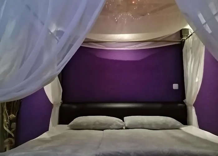 Romantisches - 2 Schlafzimmer Und 2 Baeder - Auf Historischer Hofreite Casa vacanze