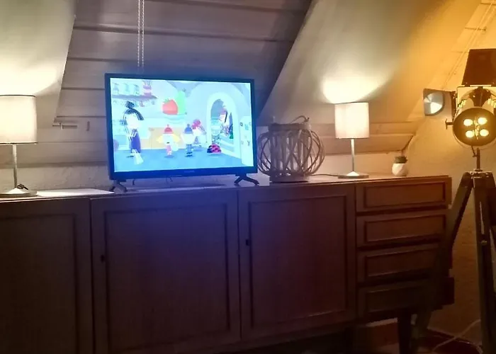 Romantisches - 2 Schlafzimmer Und 2 Baeder - Auf Historischer Hofreite Casa vacanze Gründau